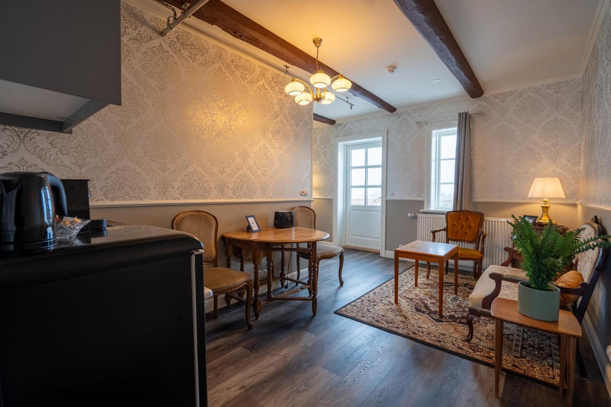 Hotel Bloenduos Блёндюоус Экстерьер фото