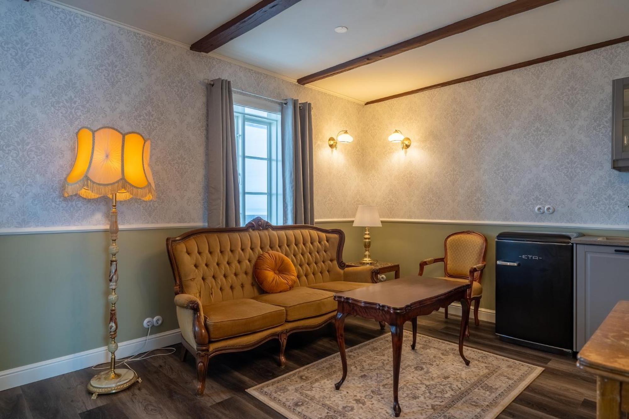 Hotel Bloenduos Блёндюоус Экстерьер фото